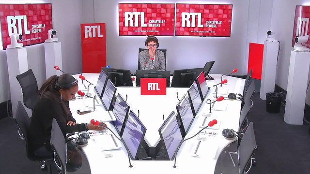 Gironde : Un car de lycéens coincé à un passage à niveau