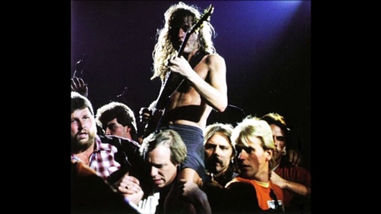 AC / DC - 13 - T.N.T. (Heidelberg - 1986)
