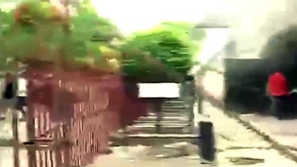 கொல்கத்தா ஷாப்பிங் மாலில் பயங்கர தீ விபத்து..வீடியோ