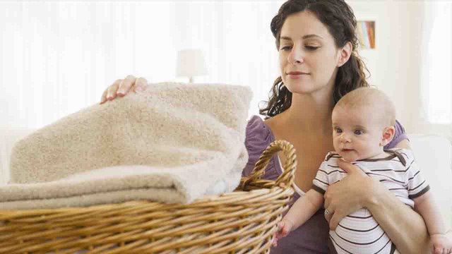 How to manage child and home | Tips for parenting | Boldsky