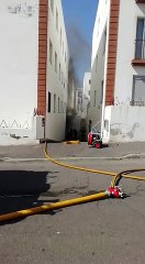 Incendio de vehículo en San Isidro