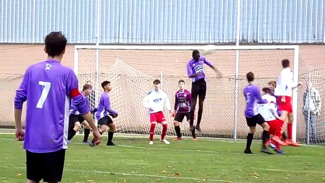 Championnat D1 U17. LAMBERSART - LOON PLAGE : 2 - 2 (1-1)