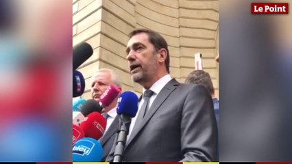 Attaque au couteau : les déclarations de Christophe Castaner et du procureur de Paris
