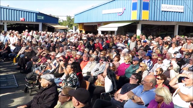 Romans-sur-Isère : Philippe Lavil chante à la foire du Dauphiné