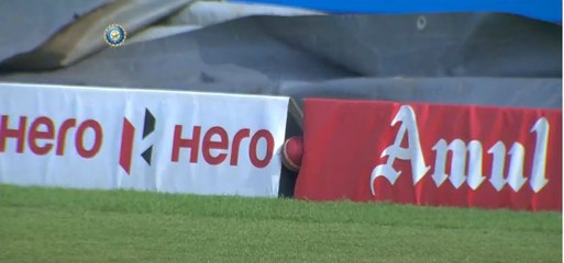 South Afrcian Played Had No Idea Where The Ball Went | Oneindia Malayalam