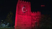 Jüpiter ve ay birbirine en yakın konumda Türk Bayrağı’nı andırdı