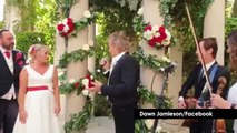 Rod Stewart serenades stranded Thomas Cook couple at their wedding in Las Vegas