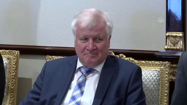 Cumhurbaşkanı Yardımcısı Oktay, Almanya İçişleri Bakanı Seehofer ve beraberindeki heyeti kabul etti