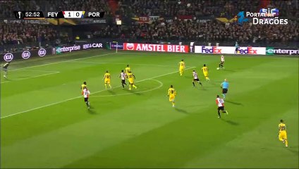 "A defesa de Marchesín que fez lembrar Casillas", escrevem em Espanha