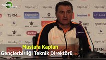 Mustafa Kaplan: 