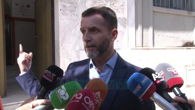 Ish-drejtori i Kadastrës lihet në burg - News, Lajme - Vizion Plus