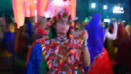 हजारों में अलग दिखती है एक हाथ वाली आयुषी