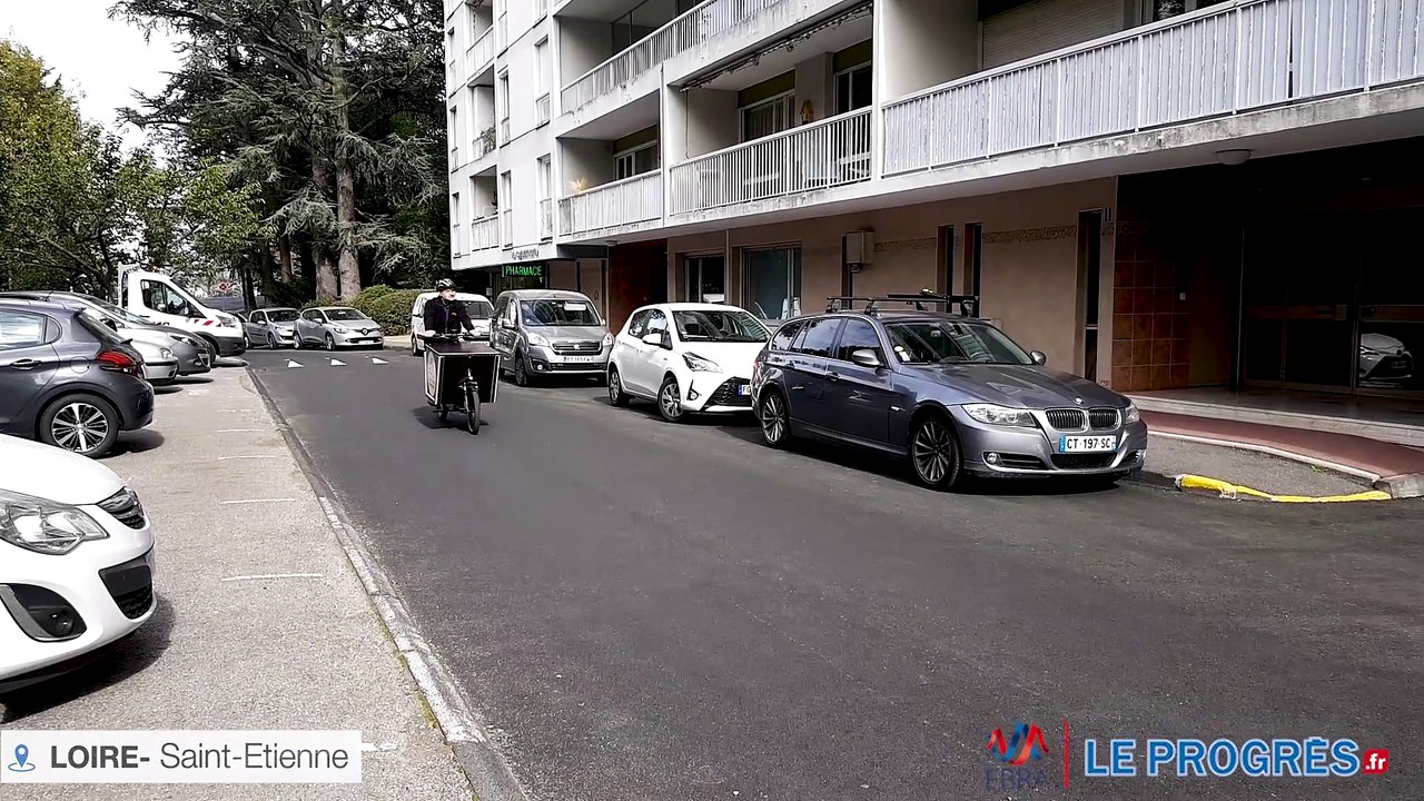 La société Urby de Saint-Etienne, livre en vélo électrique