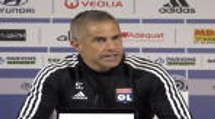 9e j. - Sylvinho : "Je connais la rivalité dans le derby"