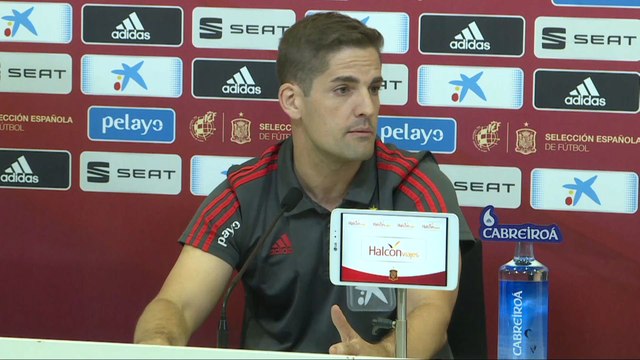 Robert Moreno anuncia la lista de 24 convocados