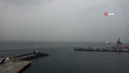 Çanakkale Boğazı sise teslim