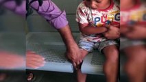 Ayağı sandalyeye sıkışan çocuğu itfaiye kurtardı