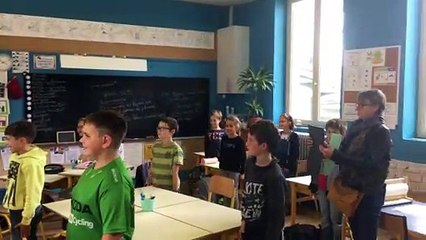 Le ministre de l'Education, Jean-Michel Blanquer, à la rencontre des CE2 et CM1 de l'école primaire de Cottance, membre du regroupement pédagogique intercommunal (RPI) Cottance-Montchal.