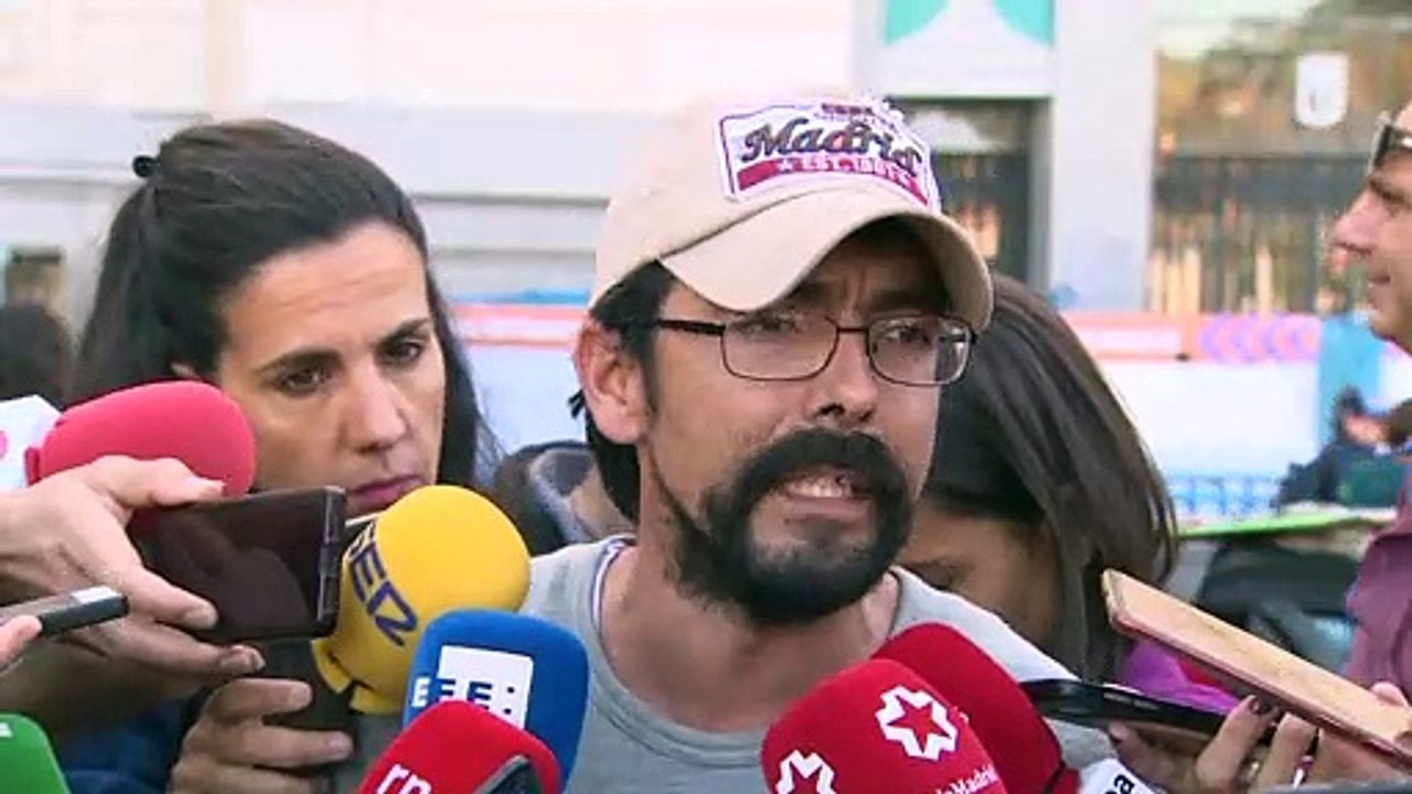 Los sin techo volverán a acampar frente a Cibeles