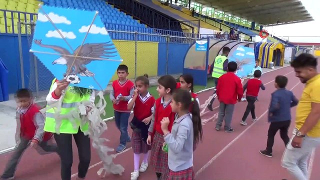 Ağrı’da minik öğrenciler Dünya Yürüyüş Günü etkinliğinde eğlendi