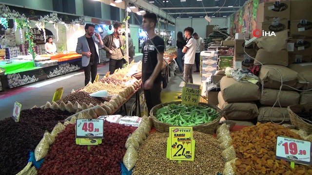 Van’da ‘2. Yöresel Ürünler ve Hediyelik Eşya Fuarı’ açıldı