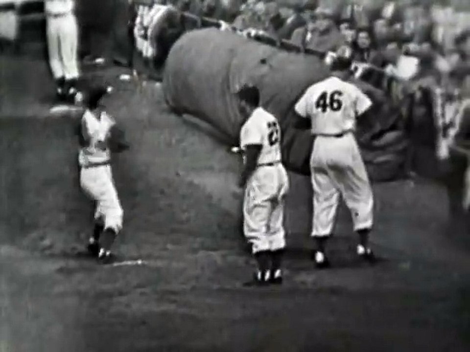 MLB 1952 World Series G7 - New York Yankees @ Brooklyn Dodgers - Full Game 480p  4of4