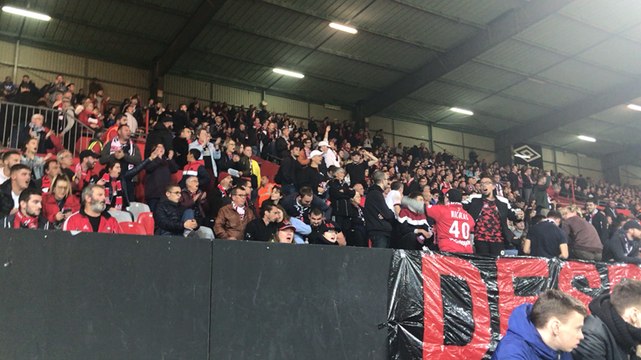 EA Guingamp. Le kop rouge toujours en grève, les spectateurs toujours partagés
