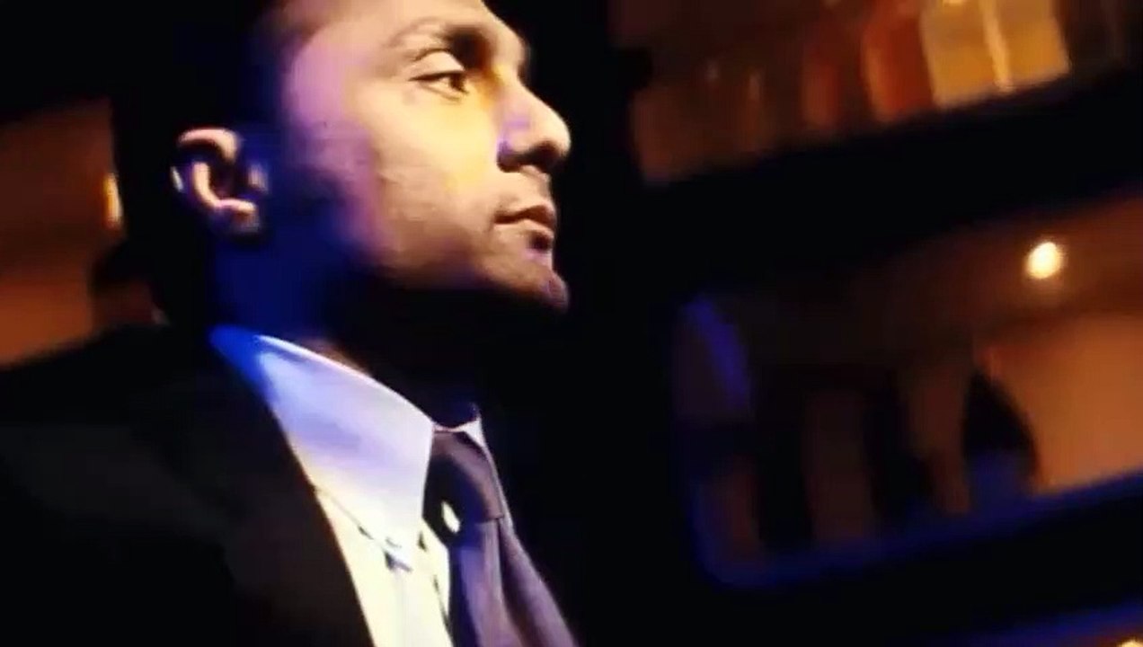 Thaki Thaki Si Shaam Phir Jawaan Hone Lagi... — Sunidhi Chauhan | From "Chameli" (2003) — Hindi / Movie / Bollywood  / Songs / Magic / Indian Collection / भाषा: हिंदी | बॉलीवुड की सबसे अच्छी