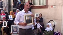 Evlat nöbeti tutan ailelerin HDP önündeki oturma eylemi 32'nci gününde