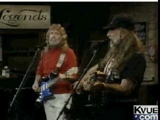 Willie Nelson Questions 9/11 and Warns of Political Consequences 🇺🇸