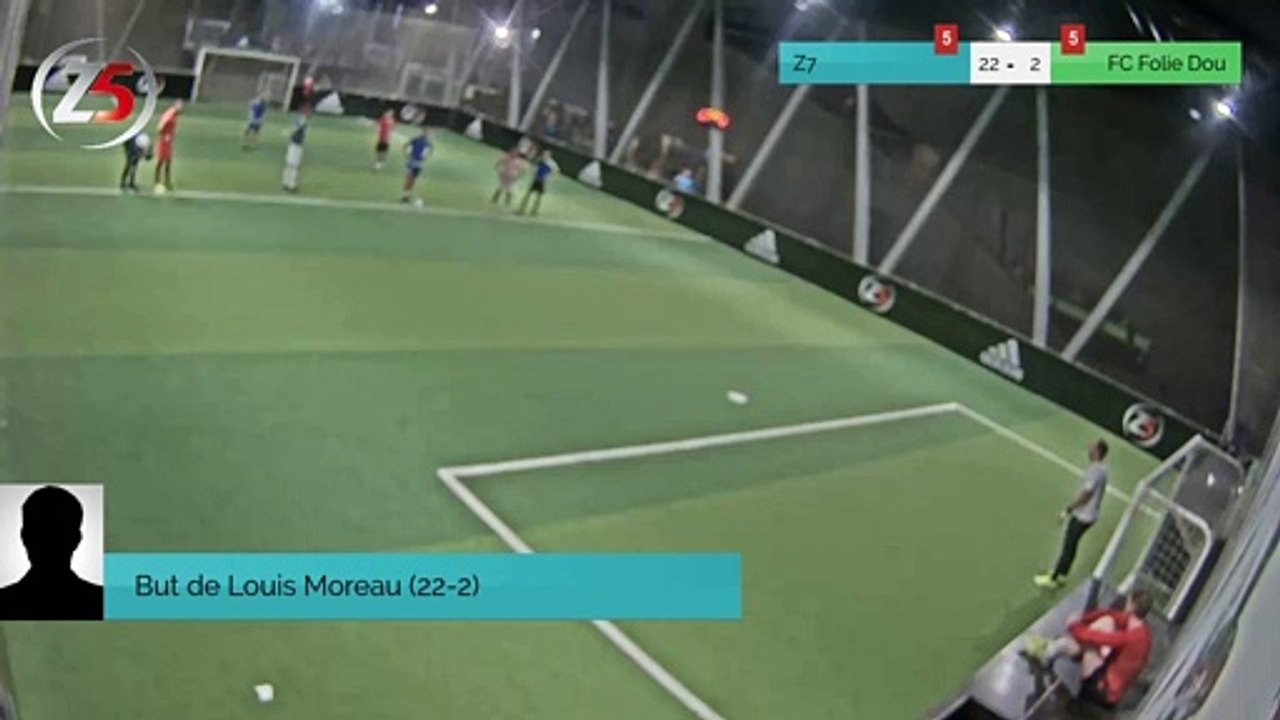 But de Louis Moreau (22-2)