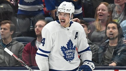 Auston Matthews pads lead on power play