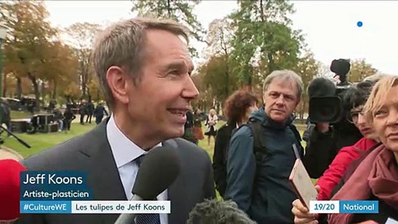 Regardez la sculpture géante qui fait polémique, les "Tulipes" de Jeff Koons, cadeaux des Etats-Unis à la ville de Paris après les attentats de 2015-2016