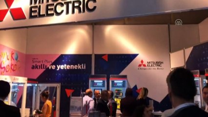 Mitsubishi Electric'ten pamuk şekeri yapan robot - İSTANBUL