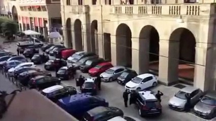Bologna - Poliziotti uccisi a Trieste, l'omaggio Carabinieri (05.10.19)