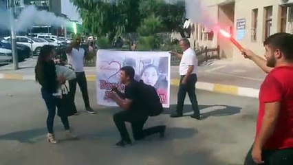 Askerin sürpriz evlilik teklifine Iğdırlı gençlerden destek - IĞDIR