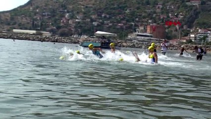Spor alanya'da triatlon heyecanı başladı