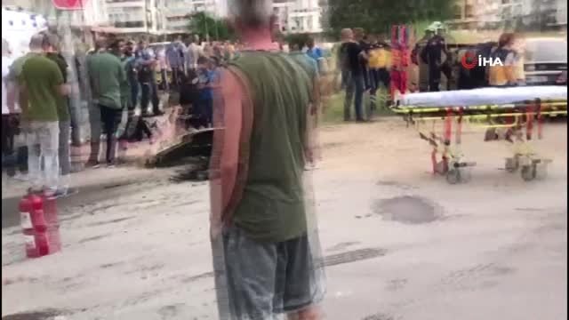 Antalya'da iki otomobil çarpıştı: 6'sı Ürdün vatandaşı 8 yaralı