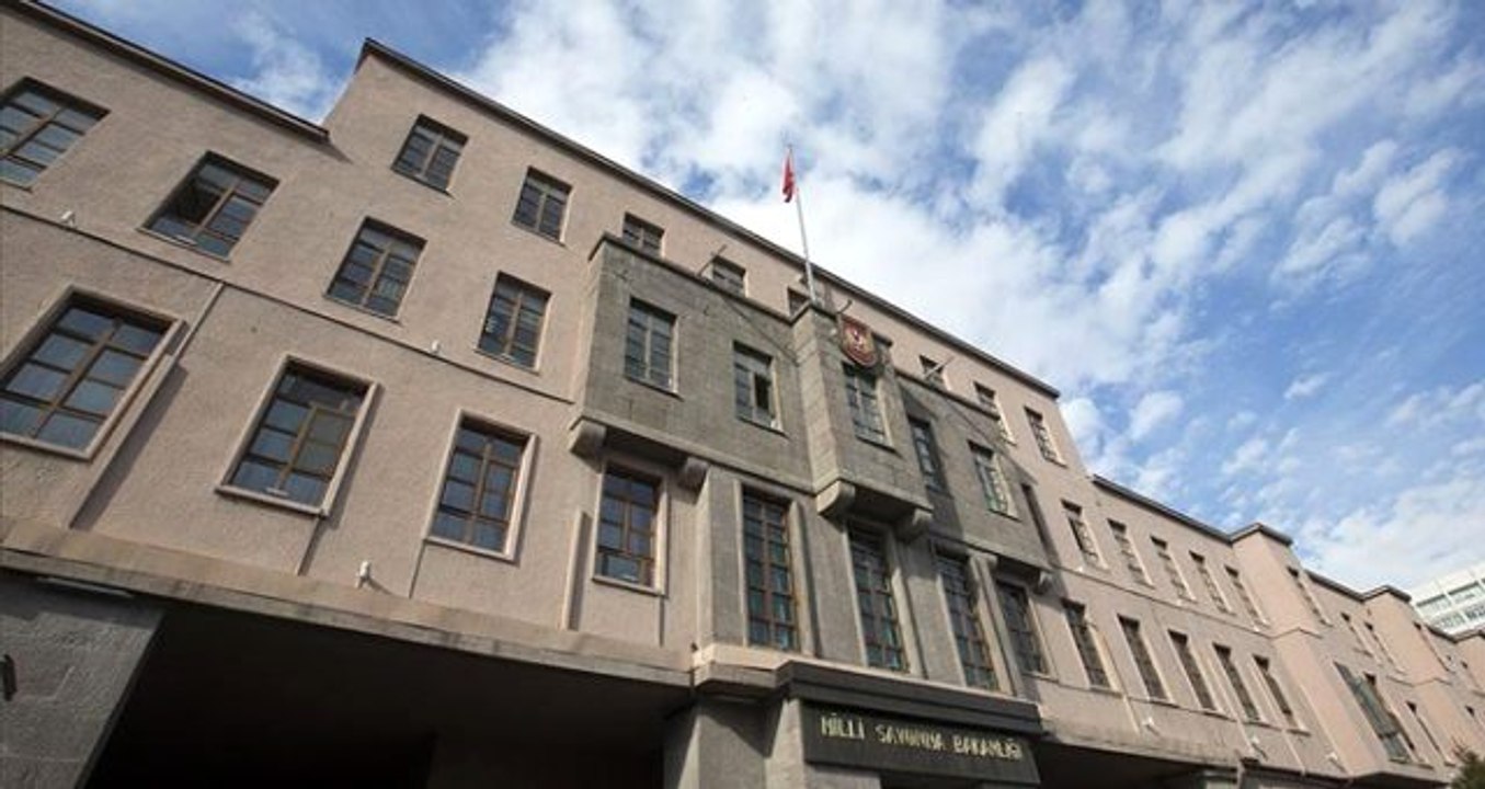 Milli Savunma Bakanlığı: DAEŞ'le mücadele ettik, Fırat'ın doğusunda da mücadele sürecek
