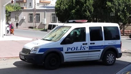 Tartıştığı kiracısını bıçakla öldürdü