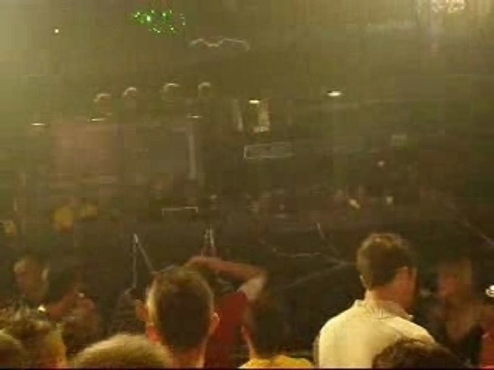 Buenri - 10éme aniversaire piramide