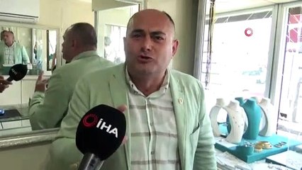 Altınlarını çaldıkları kuyumcu gözyaşlarına boğuldu