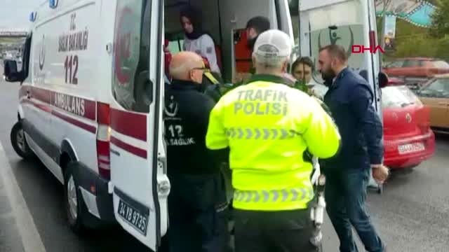 Halıcıoğlu'nda metrobüs metrobüse arkadan çarptı