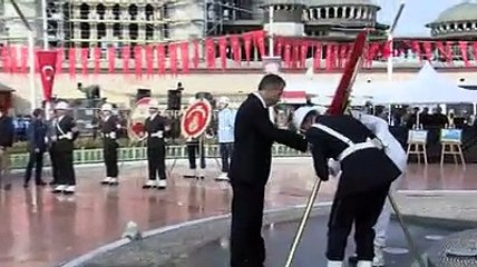 İstanbul'un Kurtuluşu'nun 96. yıl dönümü; Taksim'de tören düzenlendi