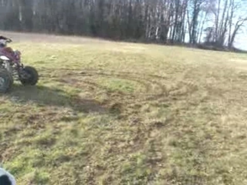 karim le pilote en mode 360 avc le 700 raptor 2008