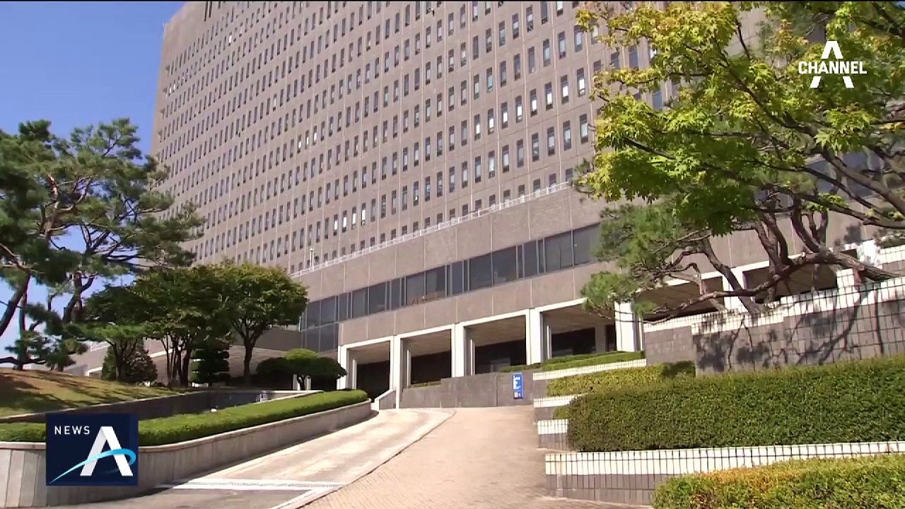 정경심, 2시간 40분 조사 받아…표창장 위조 의혹 부인
