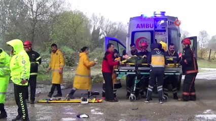 Düzce'de Kontrolden Çıkan Araç Viyadükten Uçtu: 2 Ölü 2 Yaralı