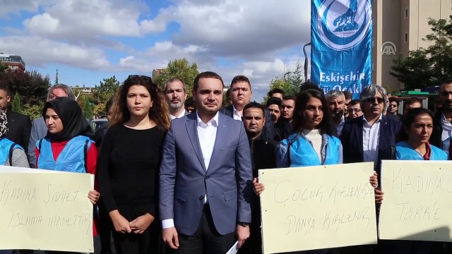 Ülkü Ocaklarından 'kadına yönelik şiddete' karşı farkındalık etkinliği - ESKİŞEHİR