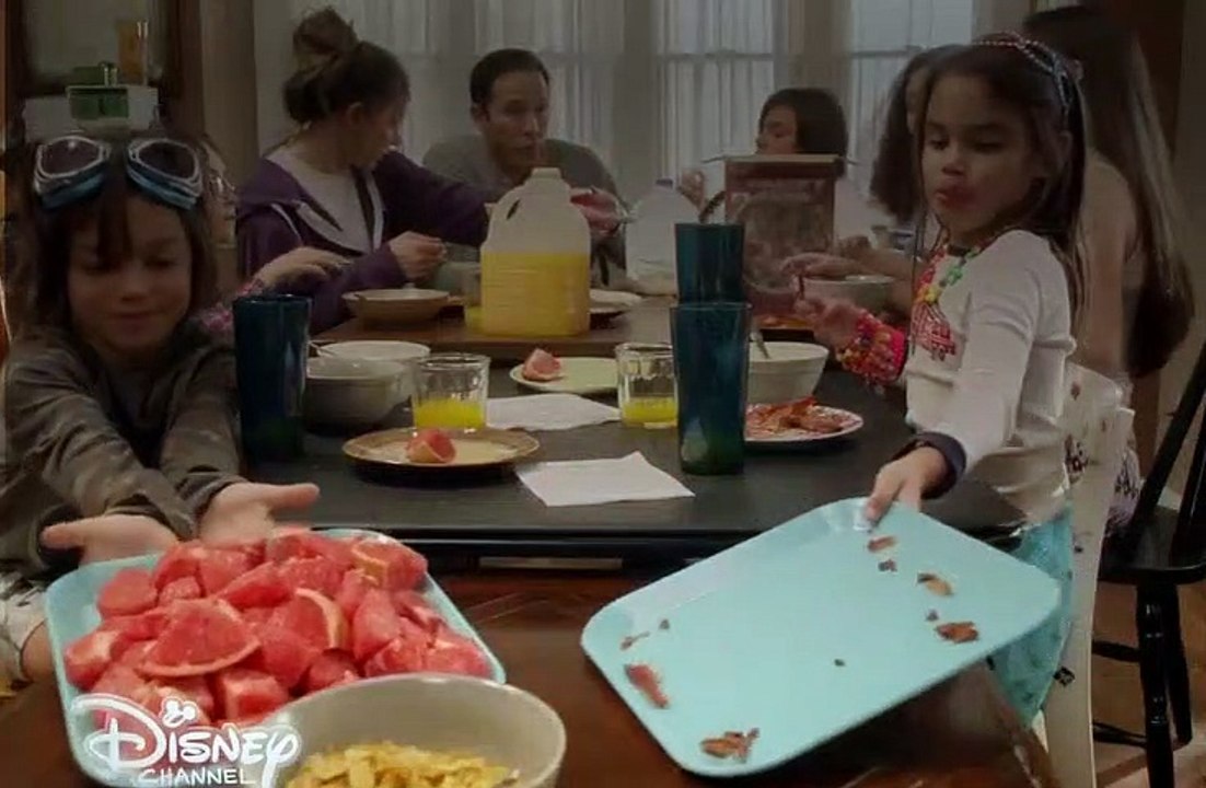 Stuck in the Middle S01E01 Stuck in the Middle