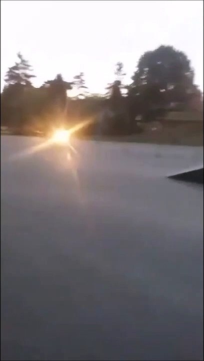 Faire du scooter sur une rampe de skate : mauvaise idée